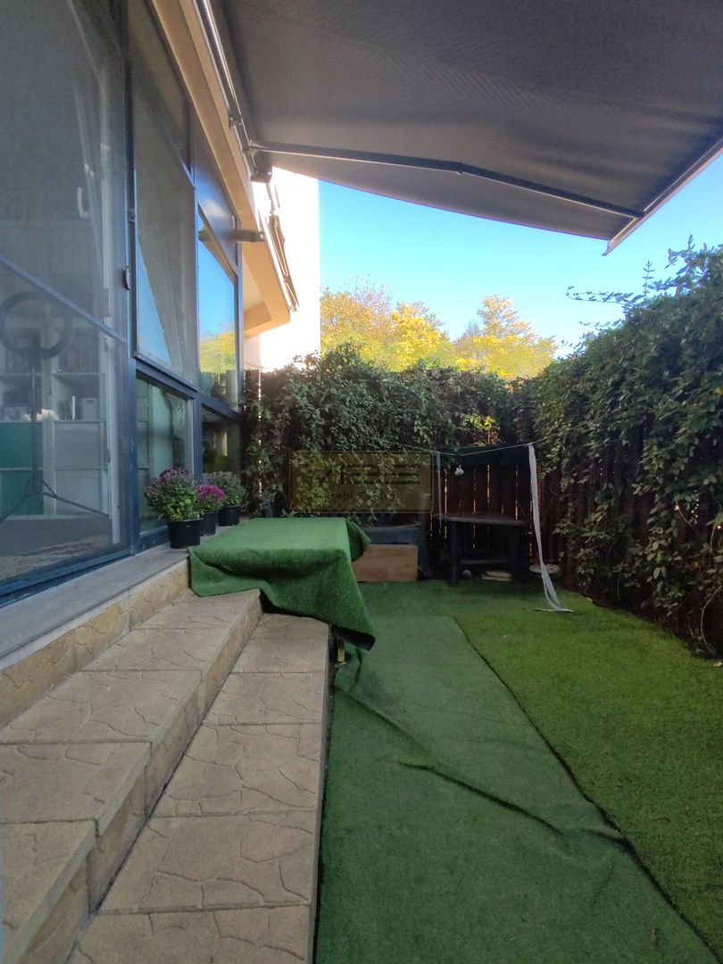 Spital Parhon/Parcul Copou /Universitate-2 camere și curte! - Poză 10