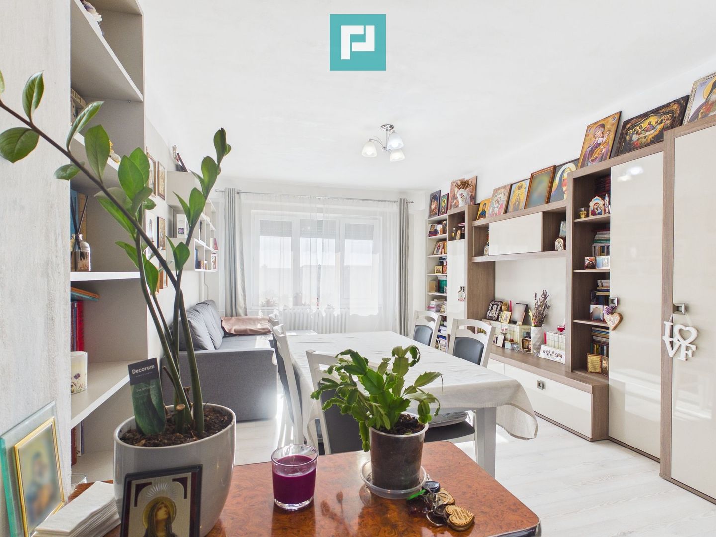 Apartament spațios pentru familie - Poză 1