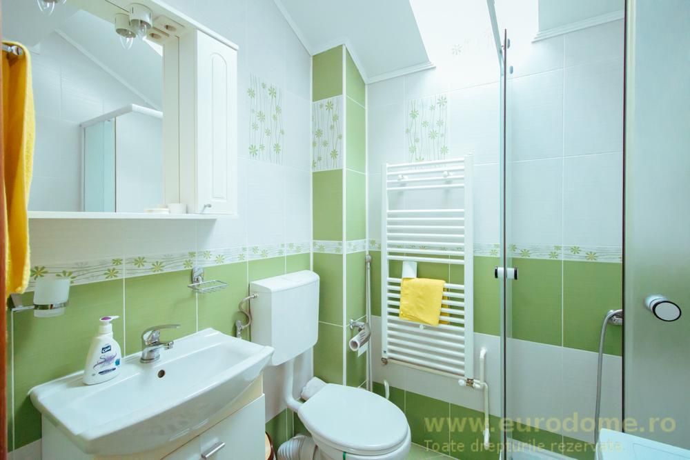 Casa renovata, mobilata si utilata complet - Poză 17