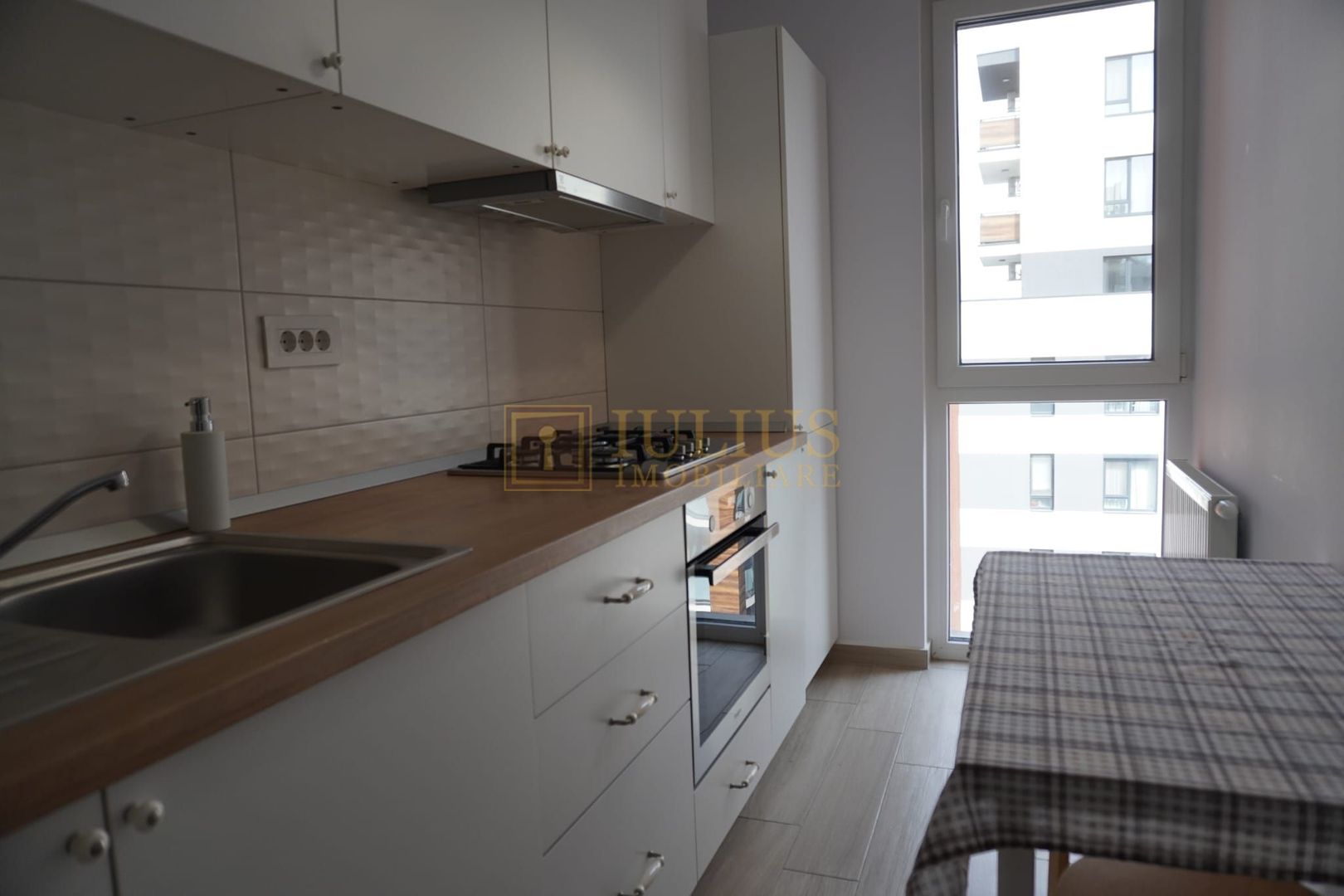 2 camere | Ansamblul Rezidențial Iris – Zona Torontalului | loc parcare acoprit - Poză 5