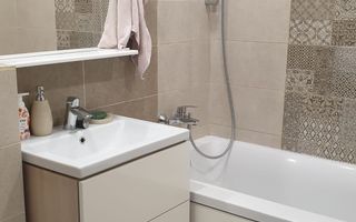 Închiriez Apartament 3 camere 2 bai metrou Gorjului 3 minute ,lift - Poză 5