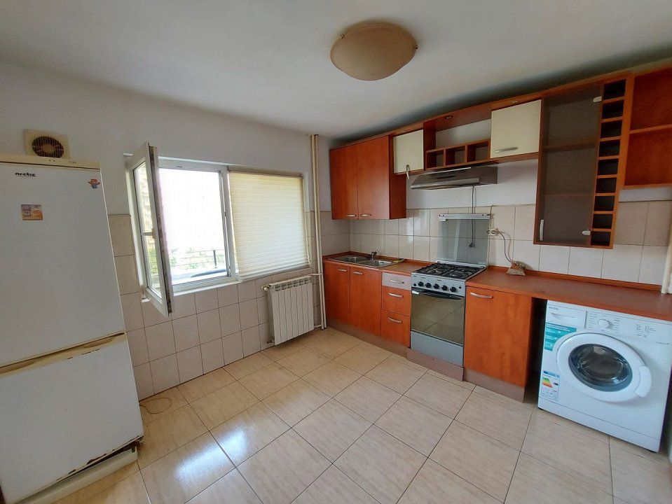Apartament 3 camere Piata Alba Iulia - Poză 9