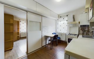 Garsonieră confort 1 zona Pârneava - Poză 5