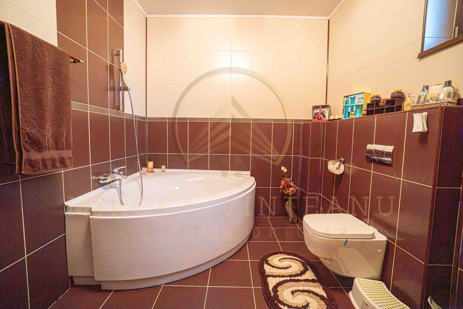 DACIA - Vila D+P+1E+M, teren 780 mp, deschidere 24 ml. - Poză 53