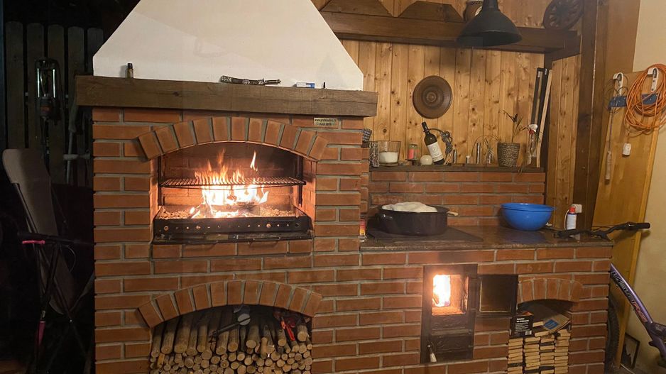 Casa moderna 4 camere 100 mp utili curte si parcare privata Cisnadie - Poză 3