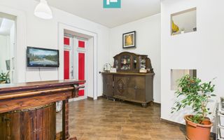 Apartament  cu 4 camere vintage ultracentral - Poză 6