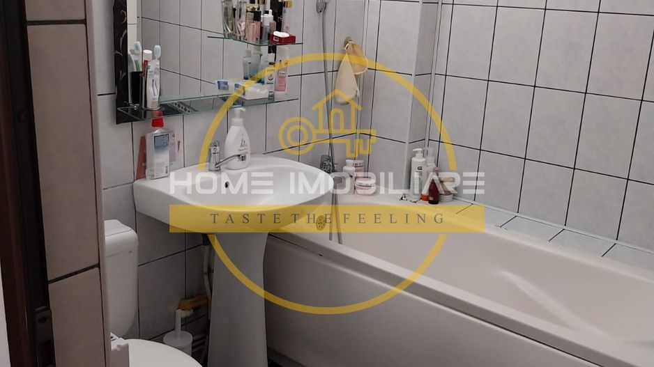 Apartament cu 3 camere / 66mp/ zona Tatarasi - Poză 8