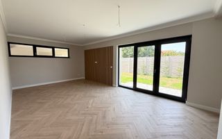 Proiect modern Ciarda Rosie - Poză 4