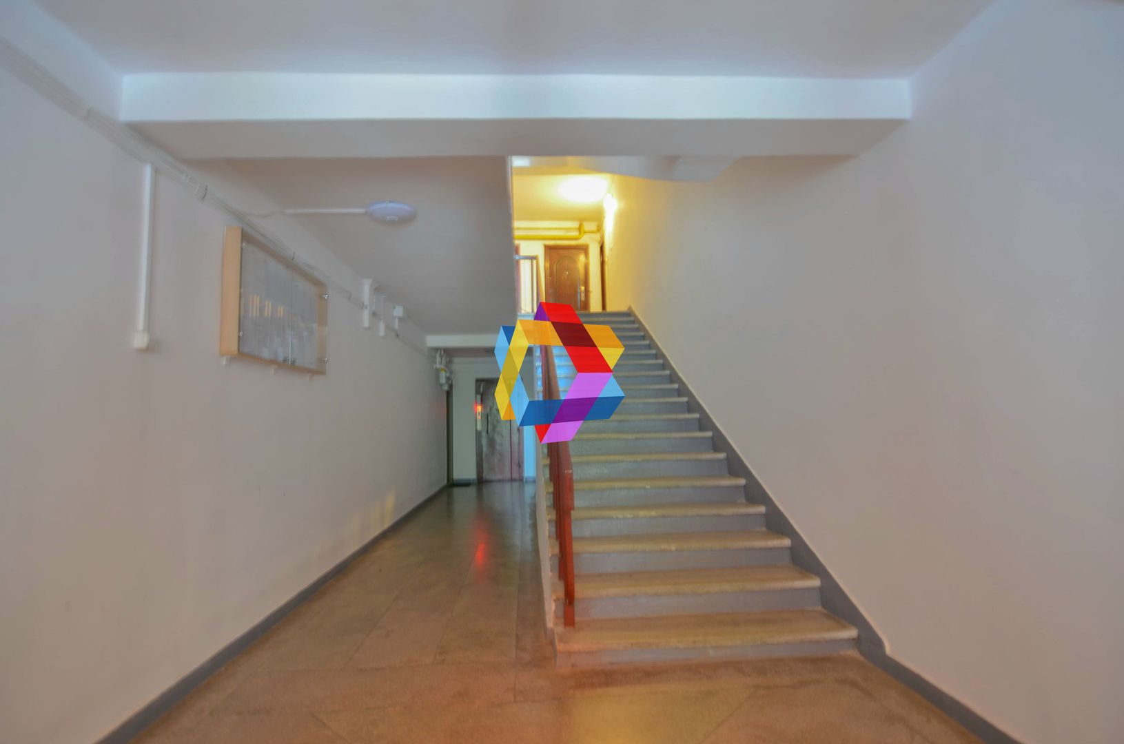 Apartament cu trei camere, zona Centrul Civic - AFI 87 mp - Poză 2