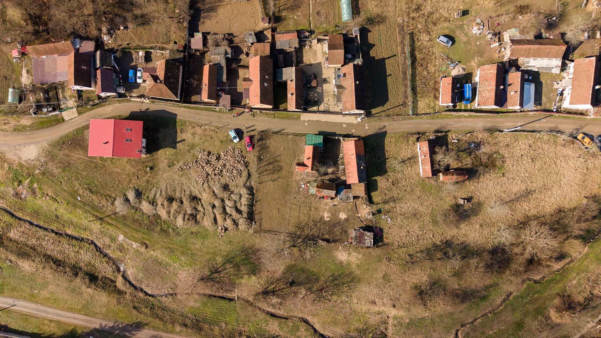 Teren intravilan de 302 mp în localitatea Șoimoș - Poză 15