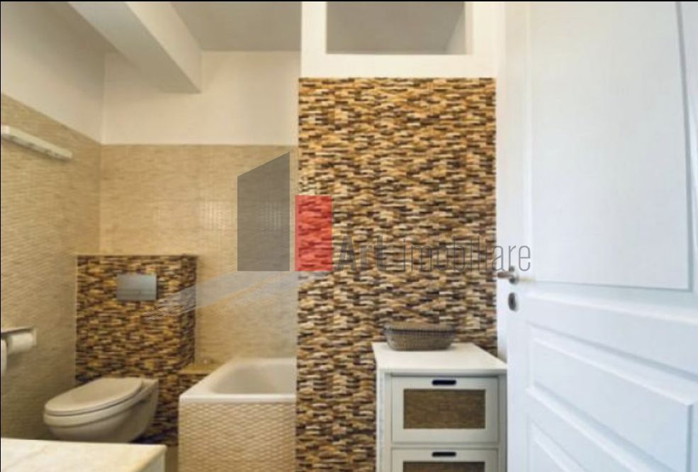 VILA IN BUCURESTII NOI - Poză 8