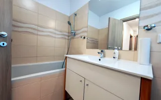 Natură, liniște și confort: 3 camere în Greenfield + Loc de parcare - Poză 17