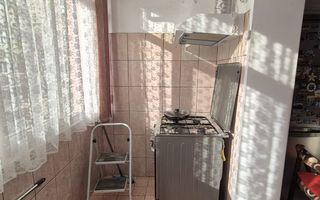 Etaj 2 Apartament 3 Camere Decomandat Pizza Nico - Poză 10