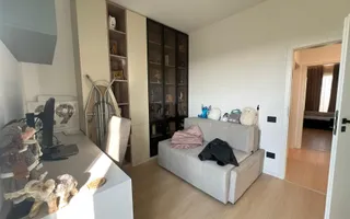 Casa individuala - 4 camere - 2 bai - la 10 min de RATB - Poză 13