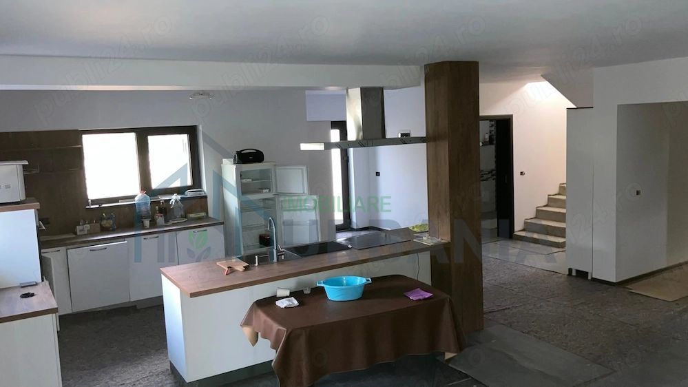 Casă de vânzare în Valea Ursului, Iași – 4 dormitoare, 2 băi, acces din strada principală - Poză 3