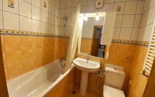 Apartament renovat cu 2 camere langa metrou de închiriat - Poză 20