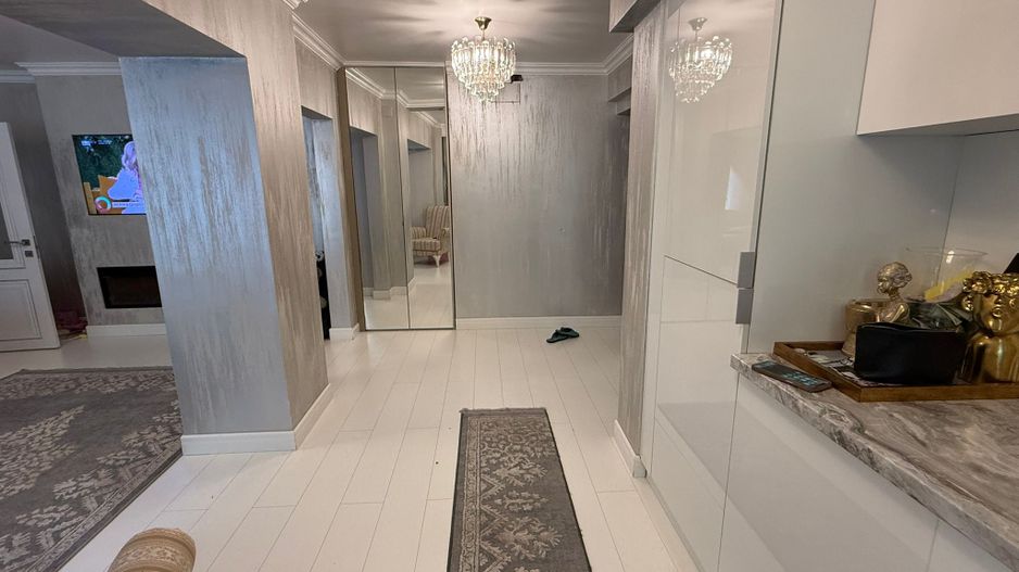 VANZARE Apartament cu 4 camere in zona Dristor - Poză 9