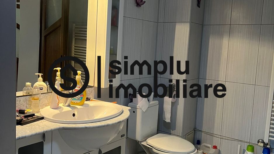 Vila S+P+1+M Lapus, str Paunitei - Poză 45