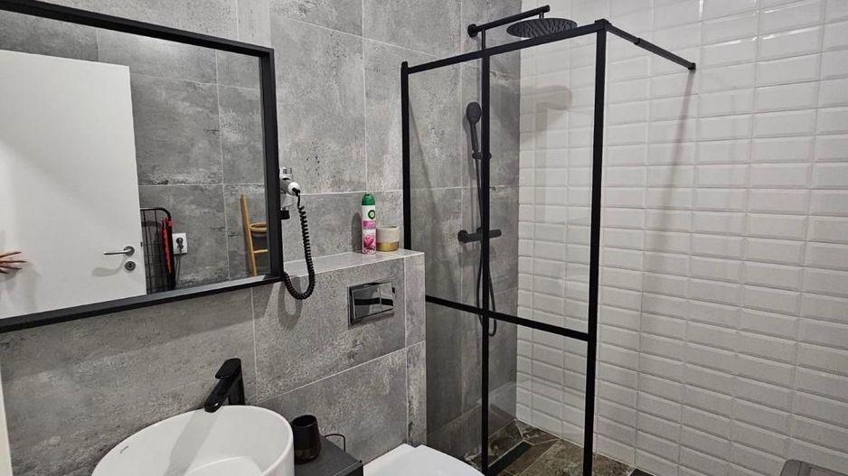 Garsoniera Popa Nan Piata Unirii Iancului - Poză 2
