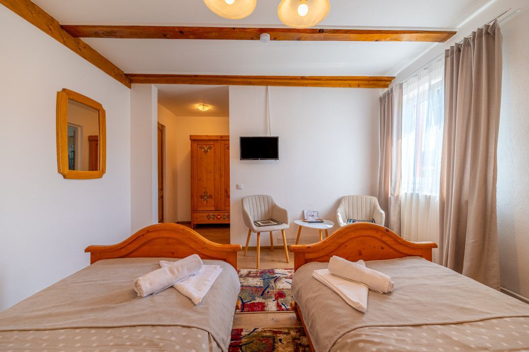 Casa + Pensiune deosebita - Orlat, Sibiu - Poză 29