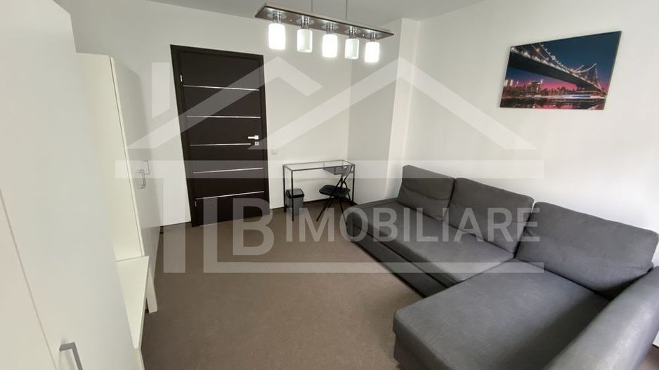 Apartament cu 2 camere, 50 mp, decomandat, Zona Ultracentrala - Poză 2