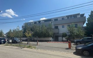 De vanzare apartament 3 Camere - Poză 2