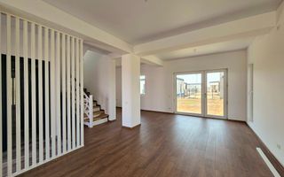 De vanzare vila 4 camere - cartier Mega Parc Residence -comuna Berceni - Poză 6