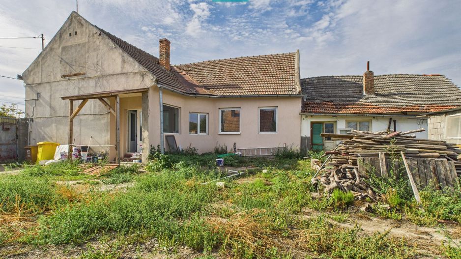 Casă spatioasă și solidă în Pecica - Poză 6