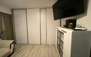 Apartament cu 3 camere, etaj intermediar, parcare inclusă. - Poză 3