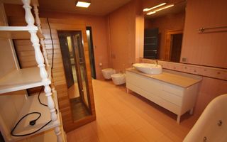 Lux la 5 minute de Iulius Twon - Poză 68