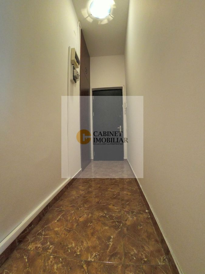 2 camere | Bd Carol | Vedere Panoramica | Centrala proprie - Poză 9