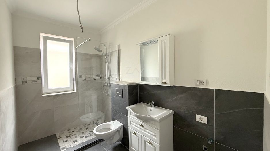Bloc finalizat Etaj 1. Finisaje premium. Loc de parcare. - Poză 4