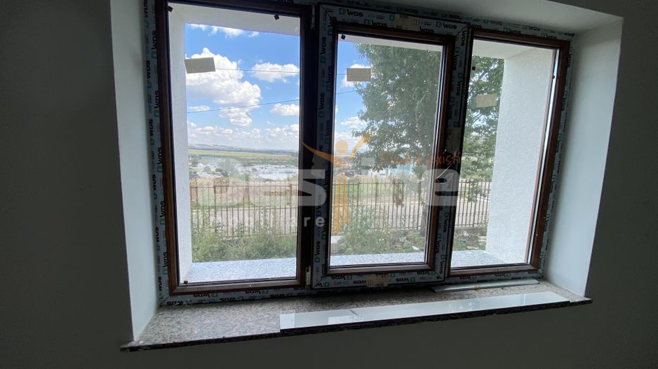 Oportunitate unica Apartament cu 2 sau 3camere in zona Pietricica - Poză 21