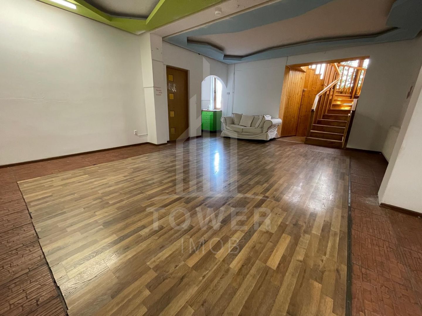 Casă de vânzare în zona Piața Cluj - Poză 4