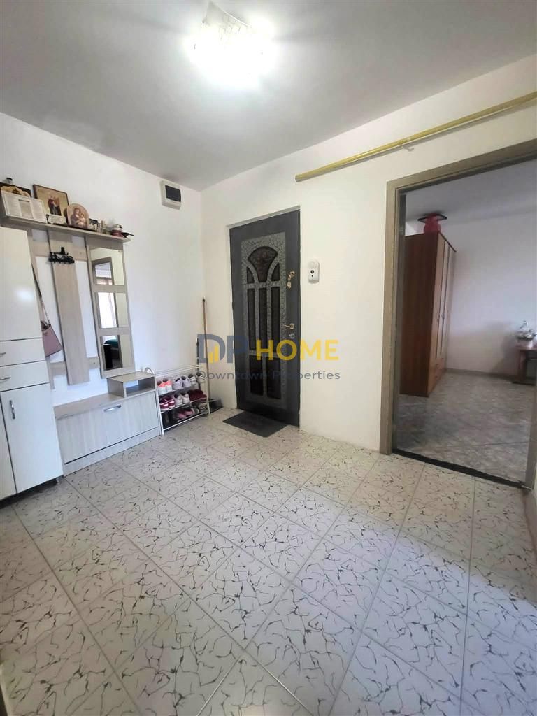 Apartament 2 Camere, Decomandat, etaj 2 din 3 - Poză 12