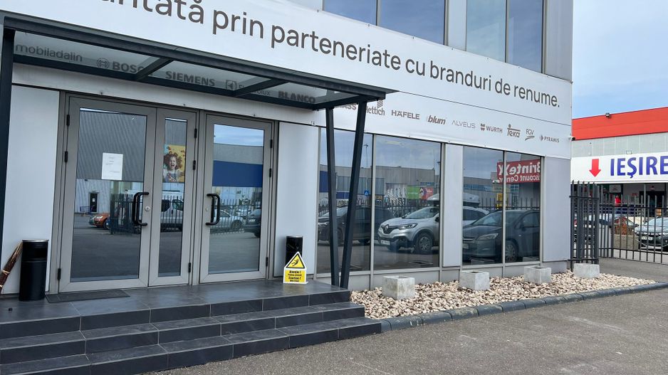 SPATIU BARTOLOMEU SHOWOORM - Poză 5