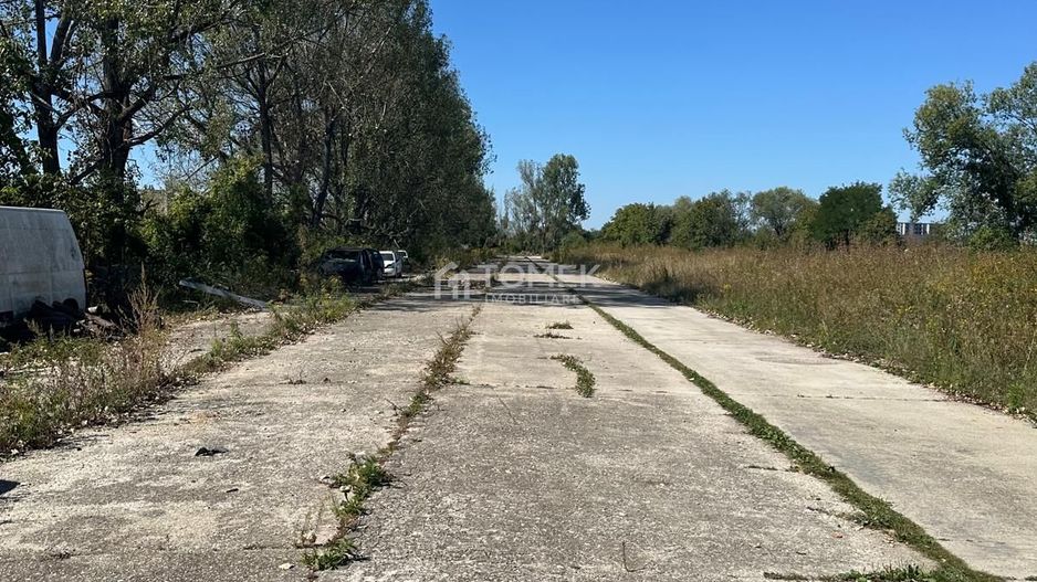 Teren Tractorul str,Henri Coanda - Poză 4