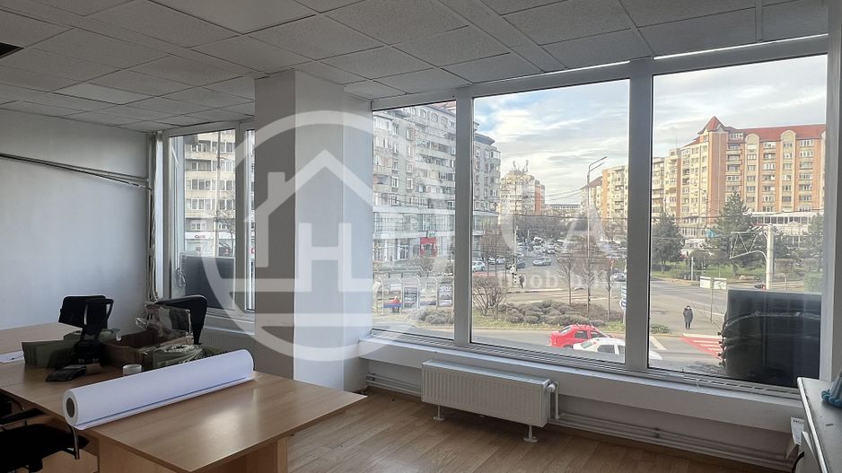 Spatiu comercial de vanzare in zona Dacia, Oradea - Poză 12