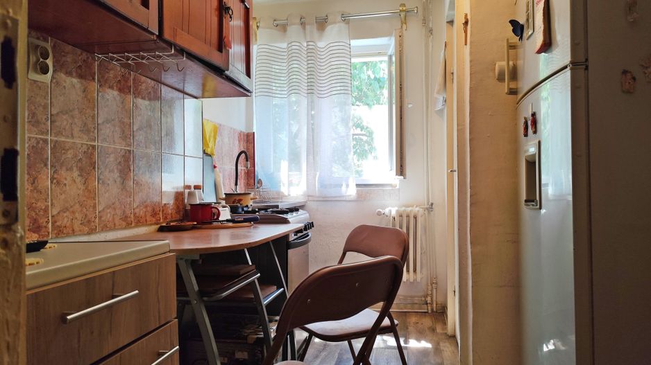 De vanzare apartament 3 camere, str.Morii, Nufarul, Oradea - Poză 10