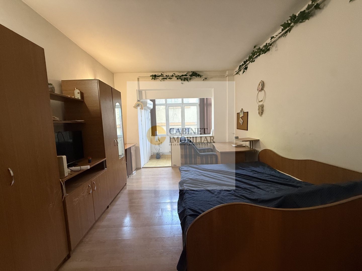 2 camere I Piata Sfintii Voievozi - Victoriei I Parter inalt - Poză 4