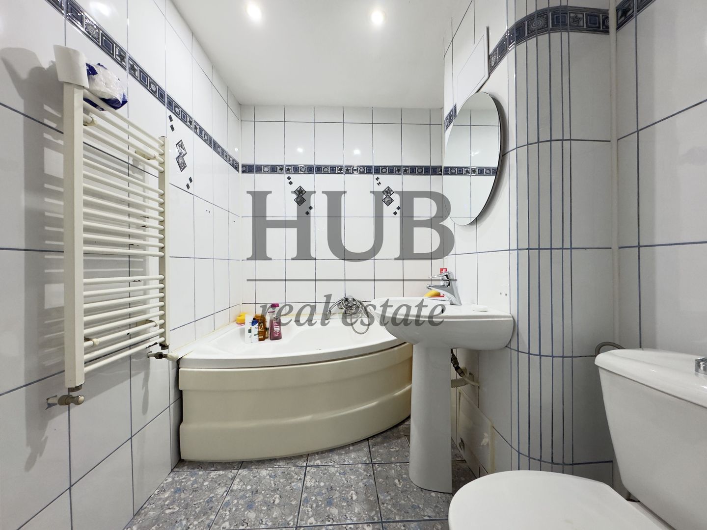 Apartament cu 3 camere | Bistrita lac | parter | modern - de vanzare - Poză 10