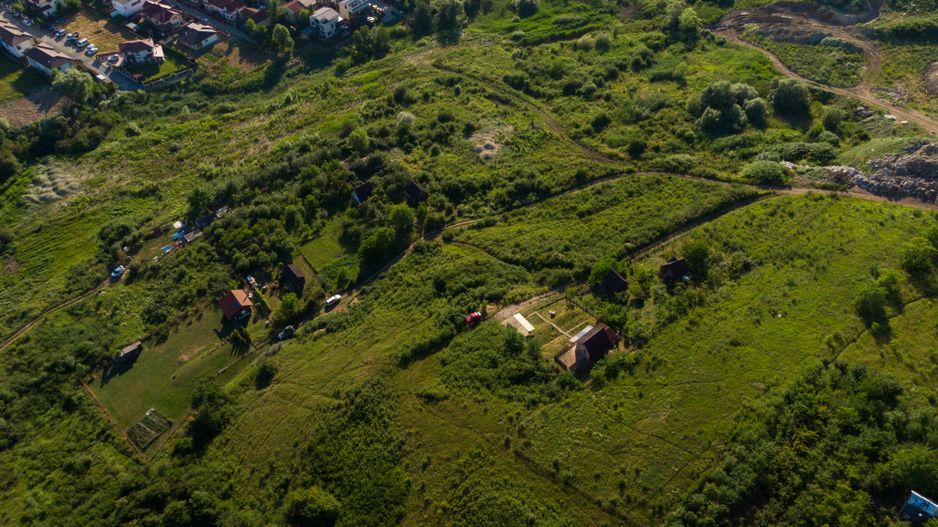 Teren construibil 4.000 mp, strada Frunzișului, lângă Wings - Poză 7