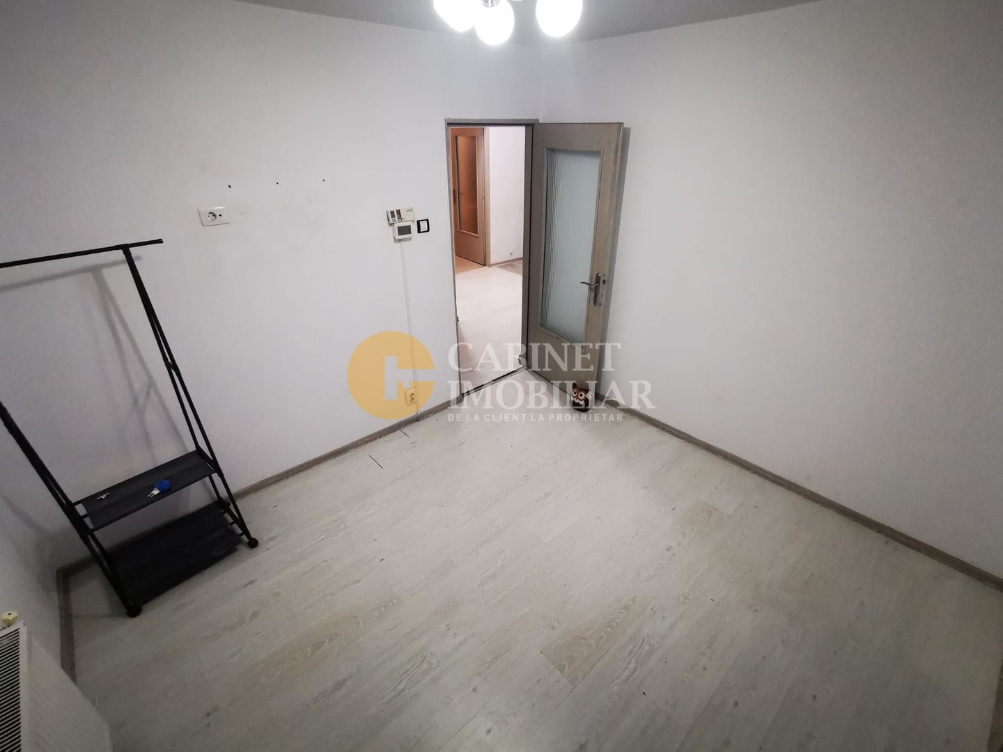 4 camere decomandat - 80mp – Frumoasa, Iași – parter bulevard - Poză 7