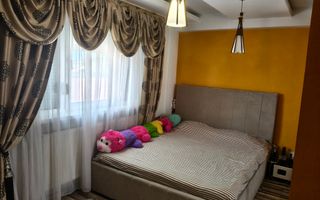 Apartament de vânzare Rovine - Poză 1
