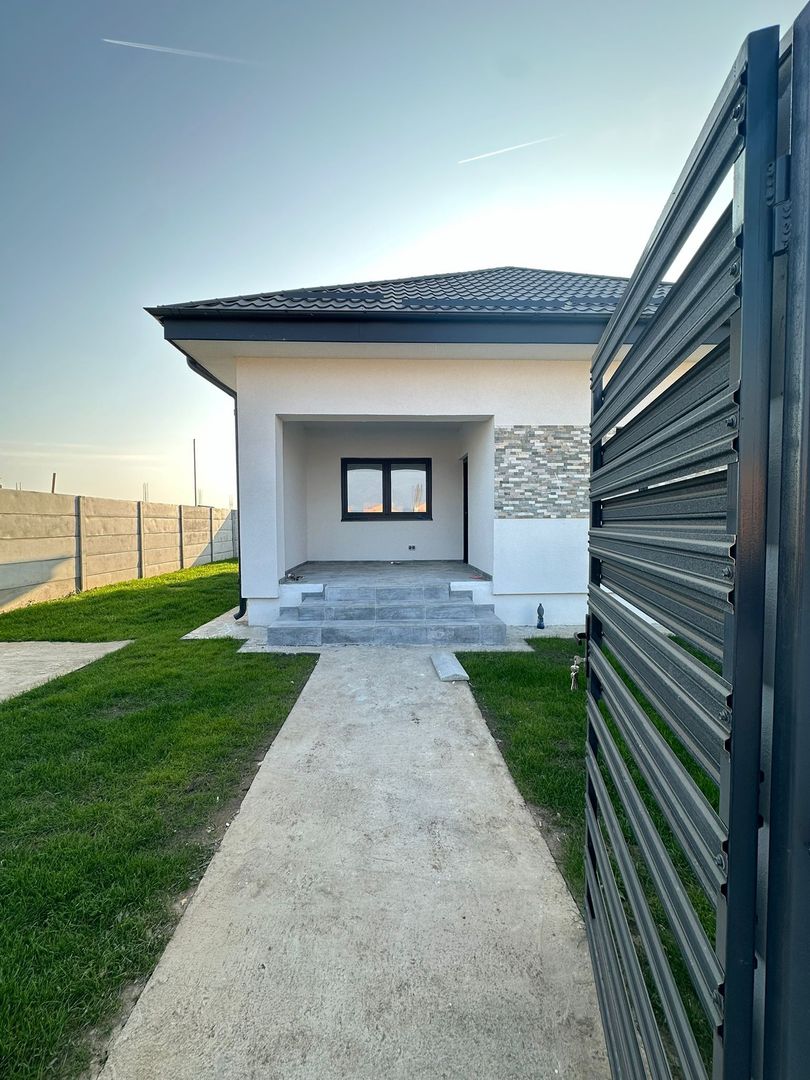 Casă Nouă în Pantelimon – Confort Modern pe un Teren Generos - Poză 3