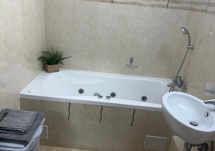 AP. 3 CAMERE RAHOVA, BUCATARIE INCHISA, CENTRALA PROPRIE,MODERN - Poză 6