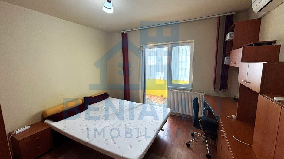 2 Decomandate-51mp-Etaj 3-Balcon-Pivnita-Mobilat-Utilat-Parcare-Triaj - Poză 2