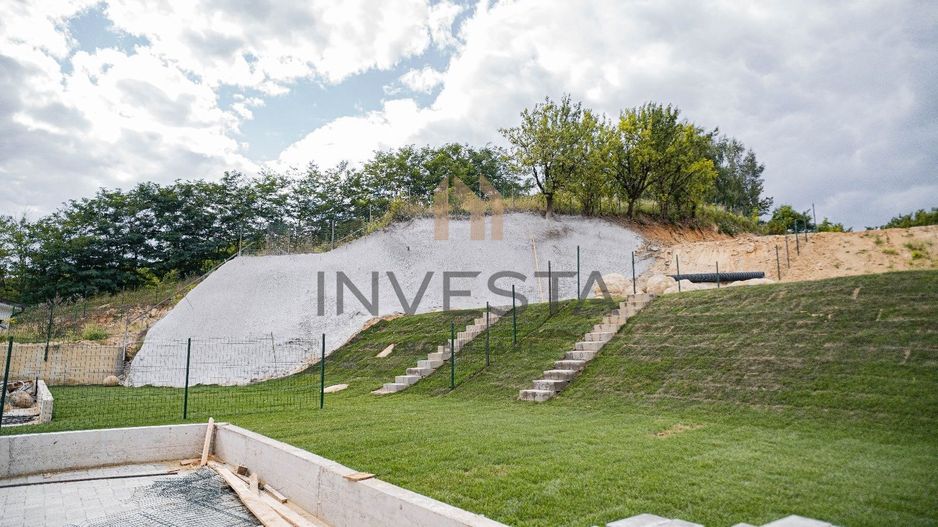 CASA INDIVIDUALA FELEACU 1000 MP CURTE - Poză 6