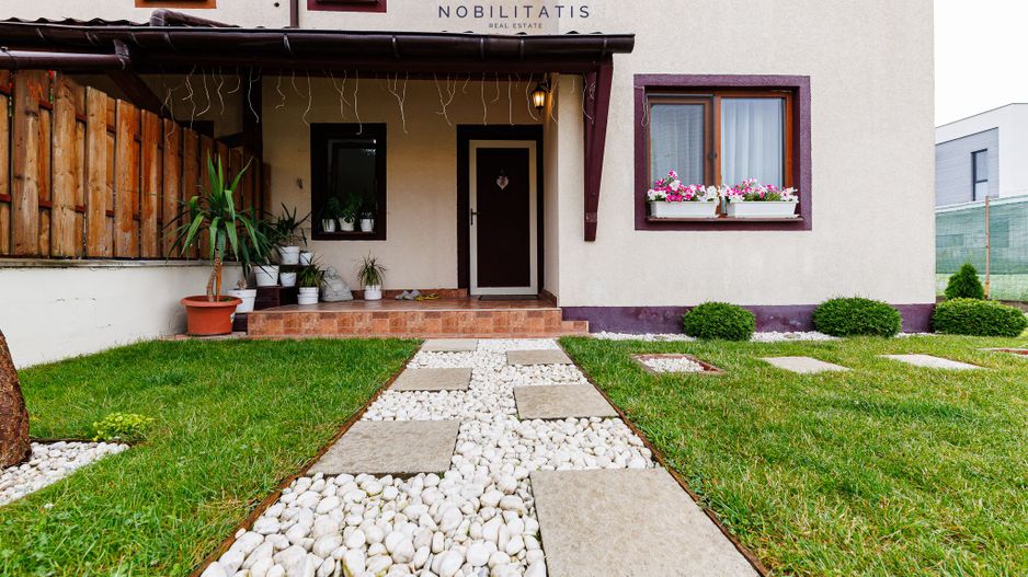 Cartierul Europa - Casa frumoasa, super spatioasa cu 5 camere | Com 0% - Poză 10