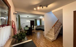 Vilă superbă | 4 camere | 500 mp teren | Vedere la munte | Valea Avrigului - Poză 7